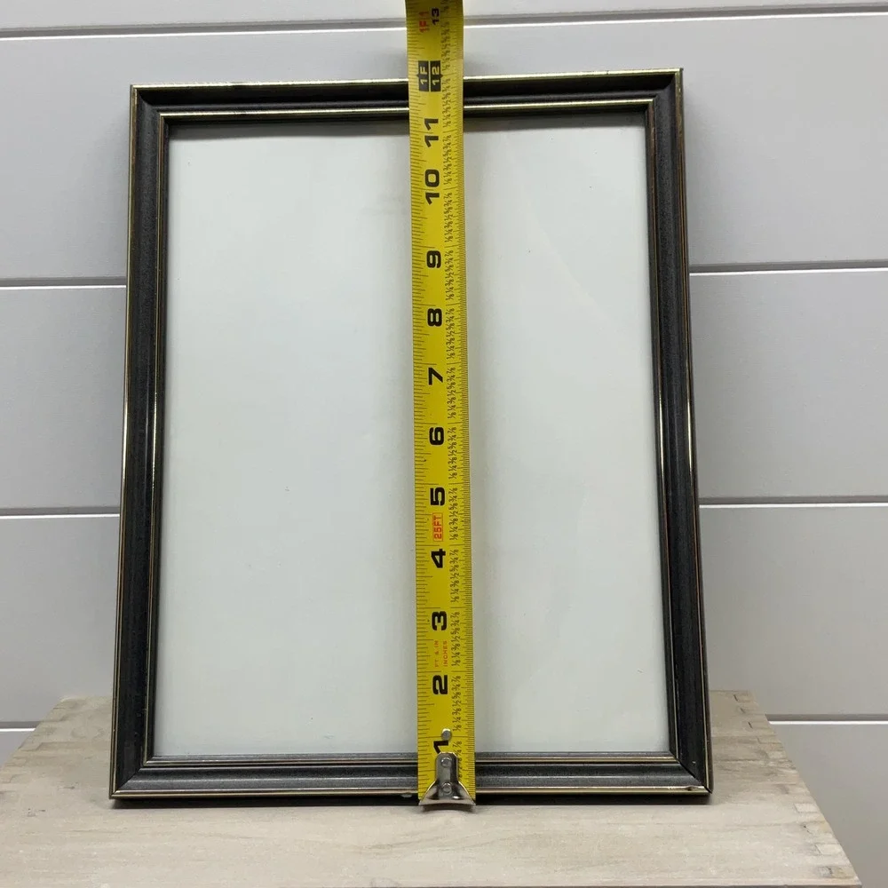 Black and Gold Trim 8x10 Picture Frame Tabletop Wall Mount Traditional Decor